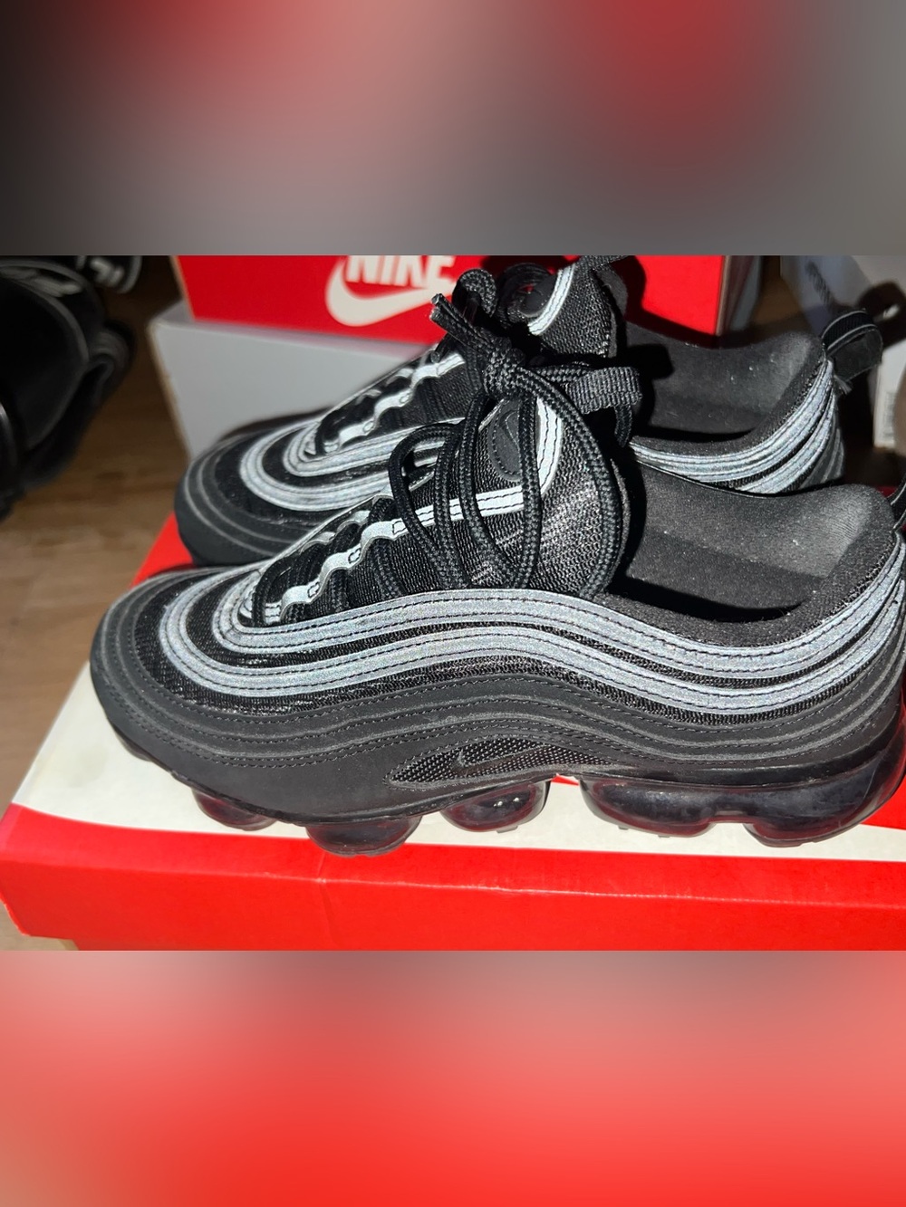 6.5Y/8W Nike Vapormax 97’ All Black